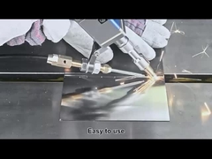 220-240V lazer kaynak makinesi 0.915um dalga uzunluğu ve ± 0.02mm konum doğruluğu ile